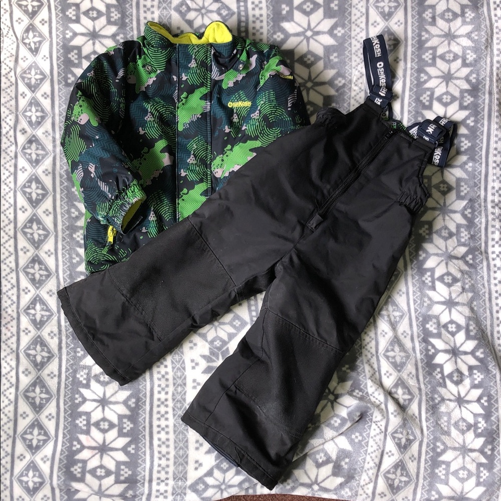 OshKosh B'gosh Black Snow pants Overalls with Green Pattern insulated Jacket
